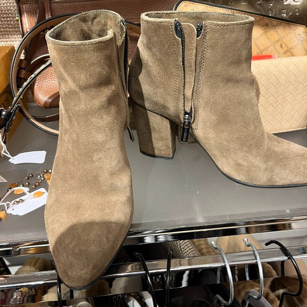 Booties - Picture 3 of 5